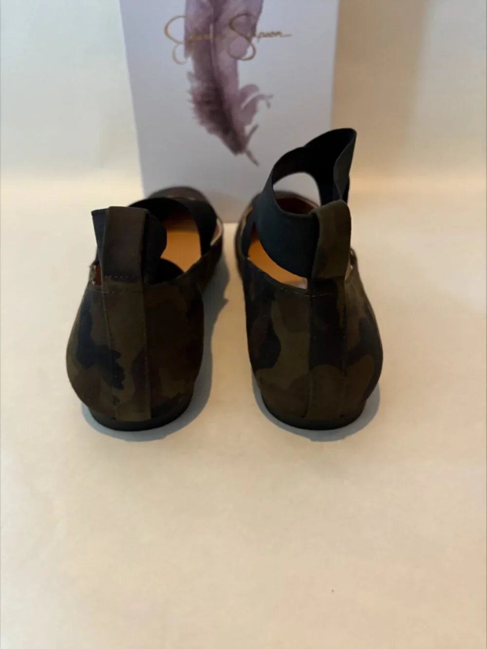 New in Box Jessica Simpson Mandalaye Camo Green Black Ballet Flats Size 9